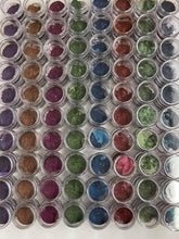 Load image into Gallery viewer, Chromashift Duochrome Chameleon Pigment