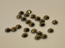 Load image into Gallery viewer, Hotfix Rhinestones - Dorado