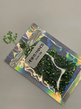 Load image into Gallery viewer, Hotfix Rhinestones - Peridot