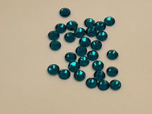 Load image into Gallery viewer, Hotfix Rhinestones - Blue Zircon