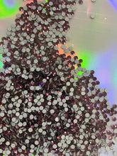 Load image into Gallery viewer, Hotfix Rhinestones - Amethyst