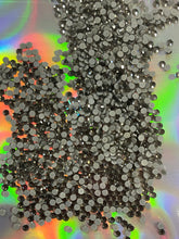 Load image into Gallery viewer, Hotfix Rhinestones - Black Diamond