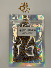 Load image into Gallery viewer, Hotfix Rhinestones - Lemon Yellow