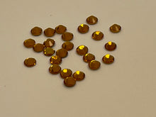 Load image into Gallery viewer, Hotfix Rhinestones - Light Topaz