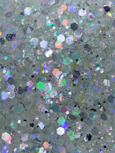 Load image into Gallery viewer, Zero Glitter - Glow in the Dark
